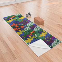 83 Oranges A Beautifully Dark Mind Yoga Towel
