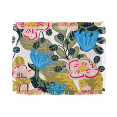 83 Oranges Aksa Throw Blanket