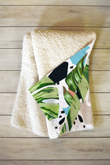 83 Oranges And I Find Missing Pieces Fleece Throw Blanket