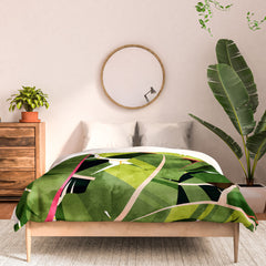83 Oranges Banana Leaf Salad Comforter