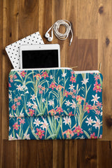 83 Oranges Blossom Botanical Pouch