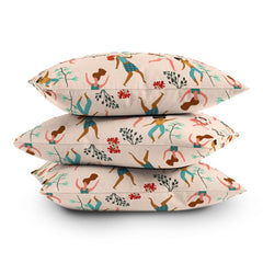 83 Oranges Central Park Zumba Throw Pillow