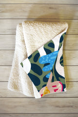 83 Oranges Aksa Fleece Throw Blanket