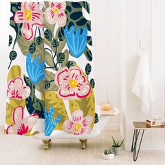 83 Oranges Aksa Shower Curtain