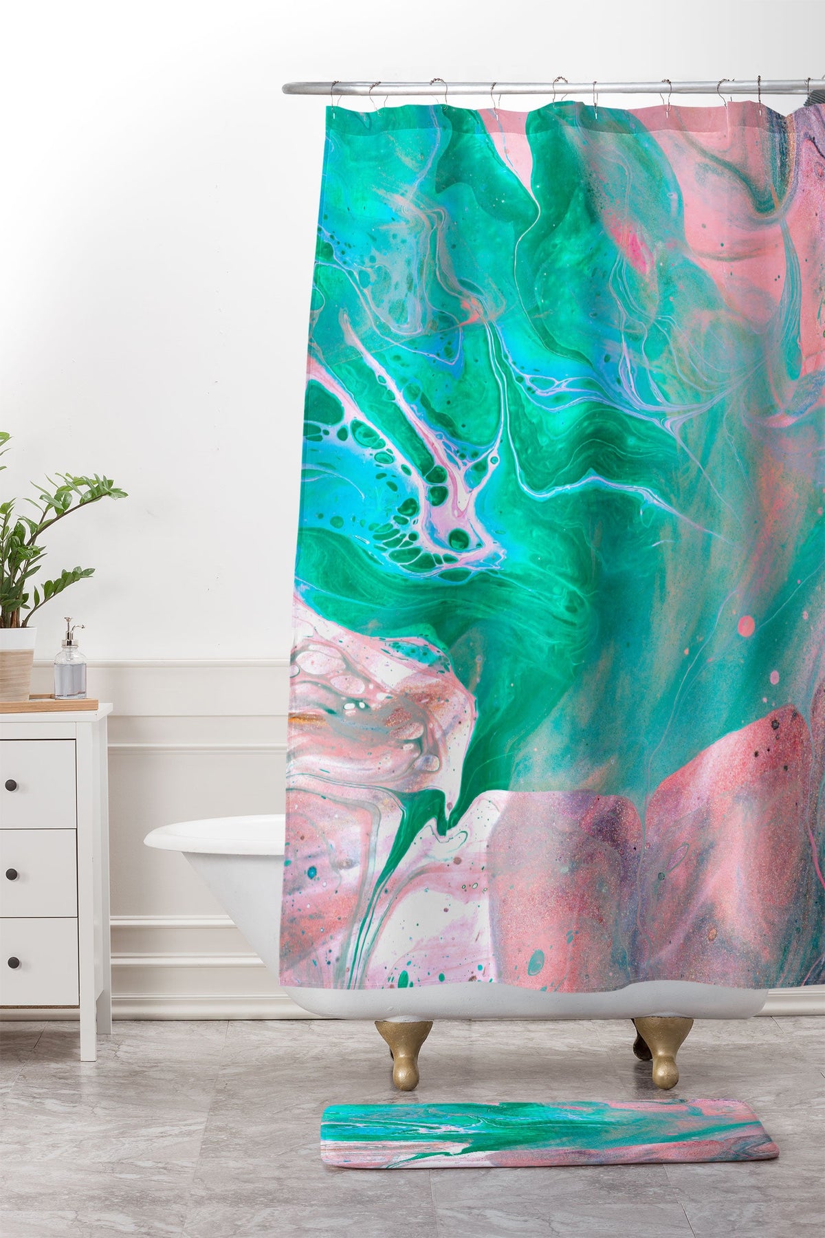 83 Oranges Another Worldly Shower Curtain And Mat