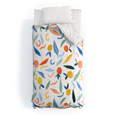 83 Oranges Art Is To Give Life A Shape Comforter