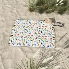 83 Oranges Art Is To Give Life A Shape Picnic Blanket