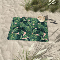83 Oranges Botany Picnic Blanket