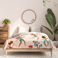 83 Oranges Central Park Zumba Comforter