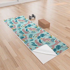 83 Oranges Cheetahs In Grapefruit Grove Yoga Towel