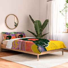 83 Oranges Fish Market Comforter