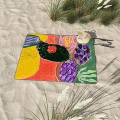83 Oranges Fish Market Picnic Blanket