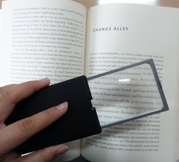 Eschenbach EasyPocket Reading Magnifier