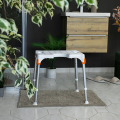 KING Shower Chair